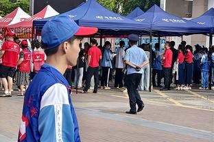 天空盘点曼联目标、纽卡总监阿什沃斯的引援：三笘薰、凯塞多在列